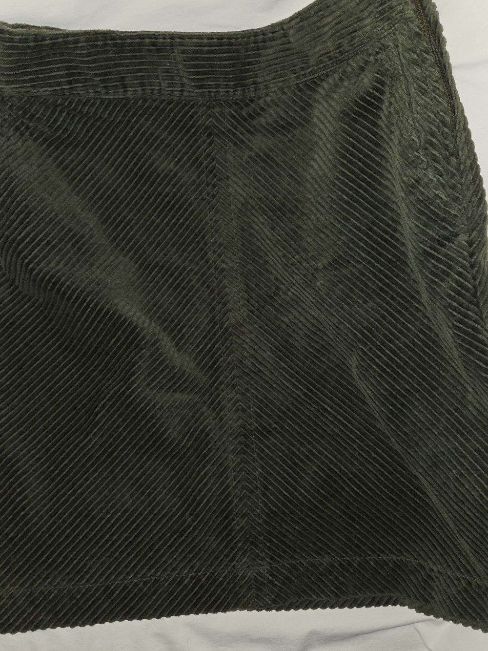 Talbots Wide Wale Olive Green Corduroy A Line Mini Skirt Sz Petite 0p NWT